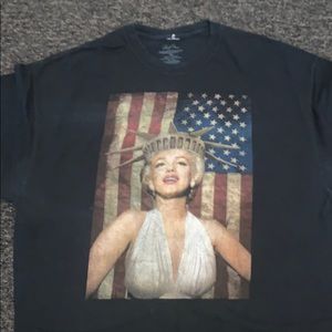 Marilyn Monroe t-shirt